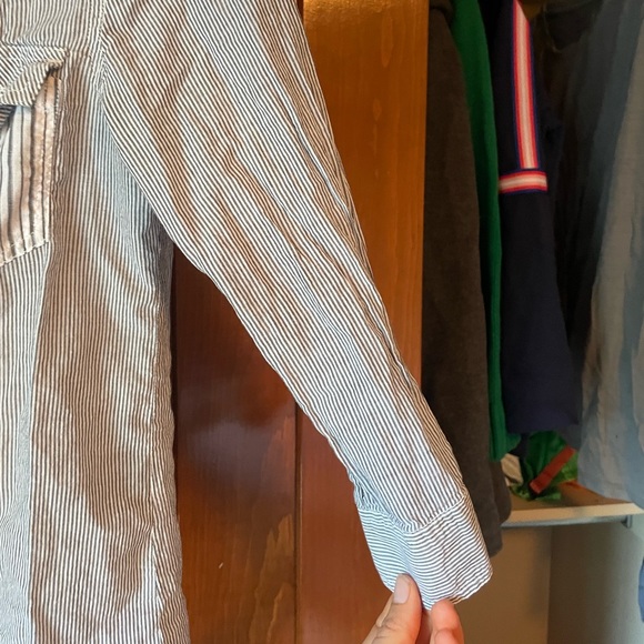 volcom button down 3/4 - Picture 5 of 6